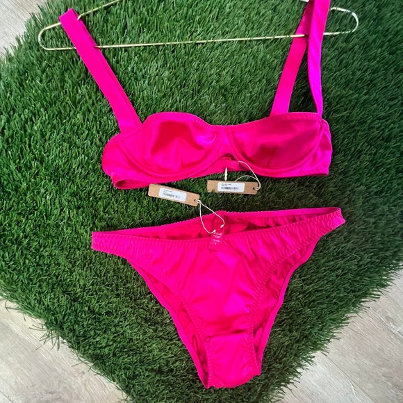 Skims Wovfen Pink Underwear Set - Picture 3 of 4